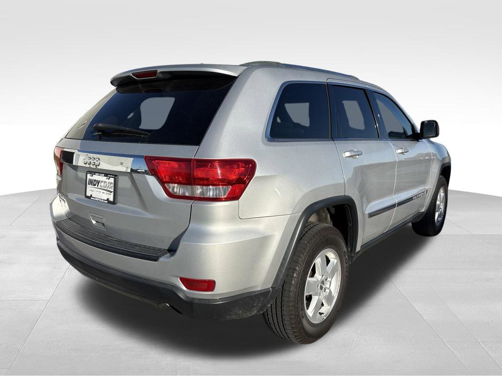 Used 2012 Jeep Grand Cherokee Laredo w/ Laredo E Group AWD/4WD image 4
