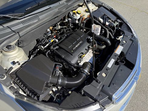 Used 2015 Chevrolet Cruze LTZ w/ Enhanced Safety Package image 25