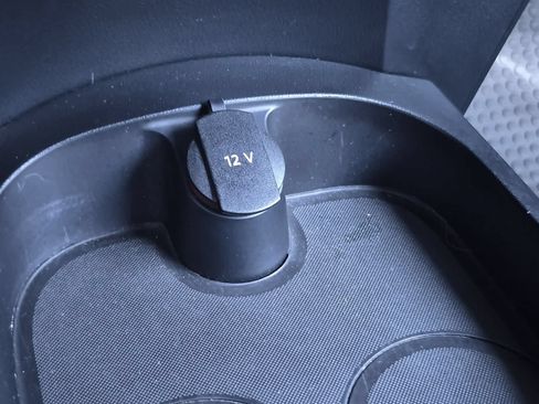 Used 2008 Volkswagen Beetle S FWD image 29