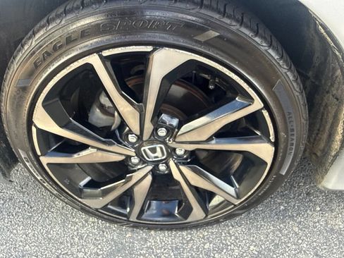 Used 2021 Honda Civic Sport image 13