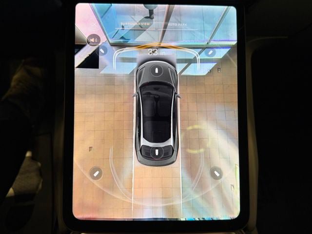 Used 2025 Lucid Air Touring AWD/4WD image 28