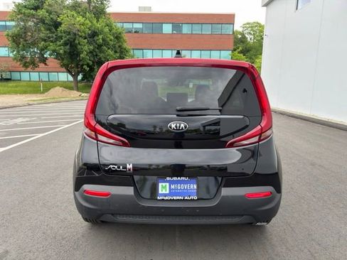 Used 2021 Kia Soul LX FWD image 7