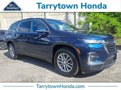 Used 2023 Chevrolet Traverse LT