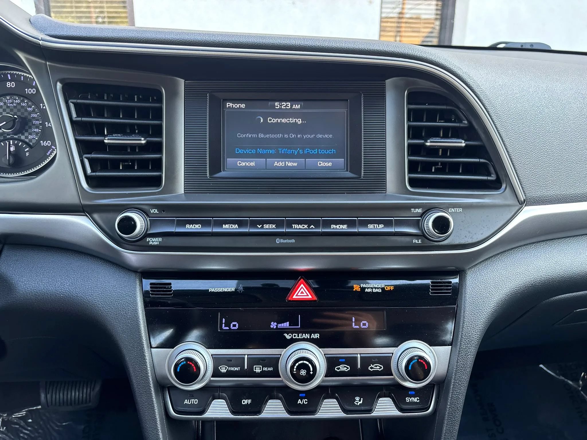 Used 2020 Hyundai Elantra SE w/ Cargo Package (C1) FWD image 27