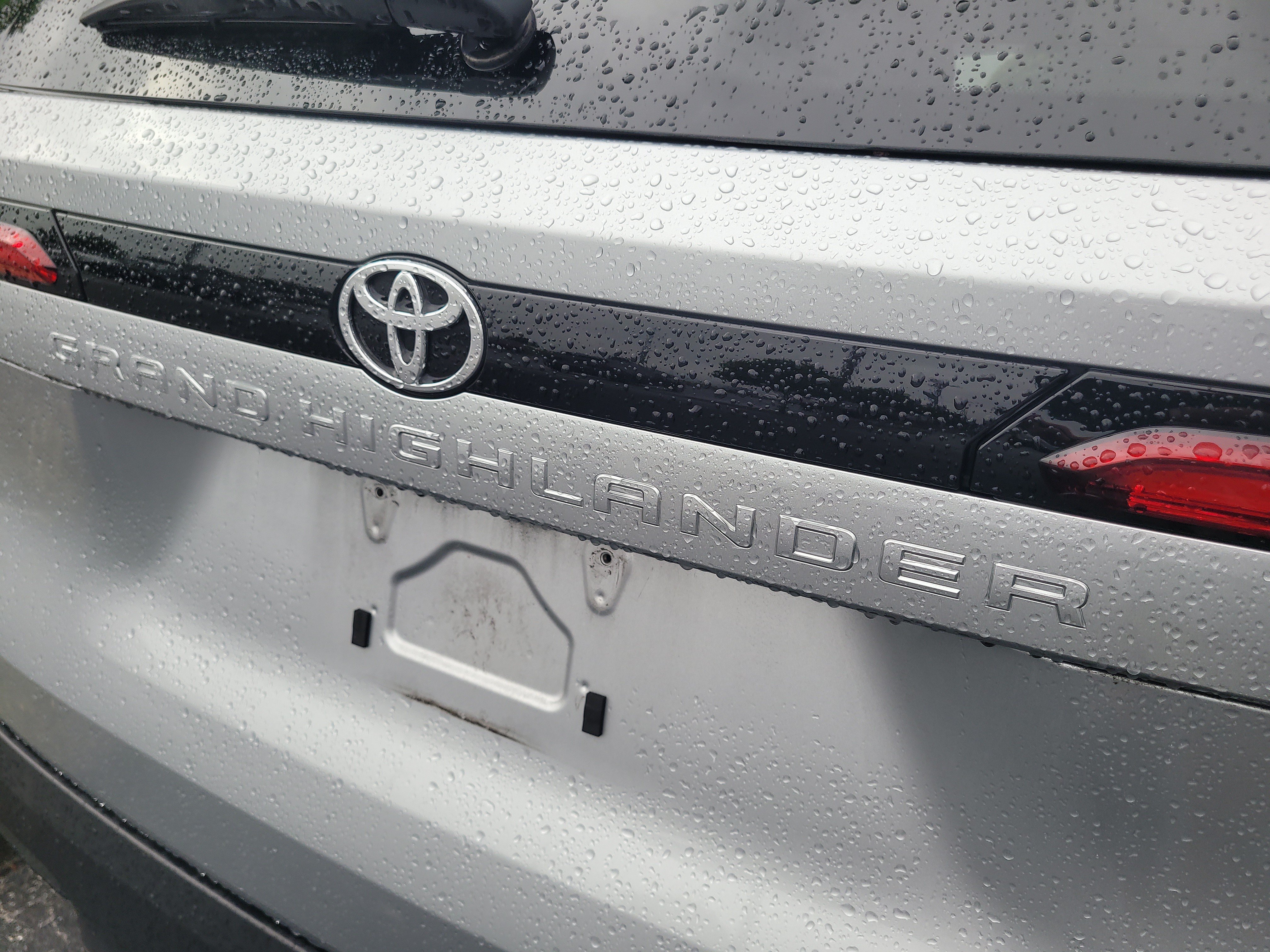Used 2025 Toyota Grand Highlander FWD image 10