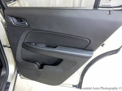 Used 2013 Chevrolet Equinox LS FWD image 19