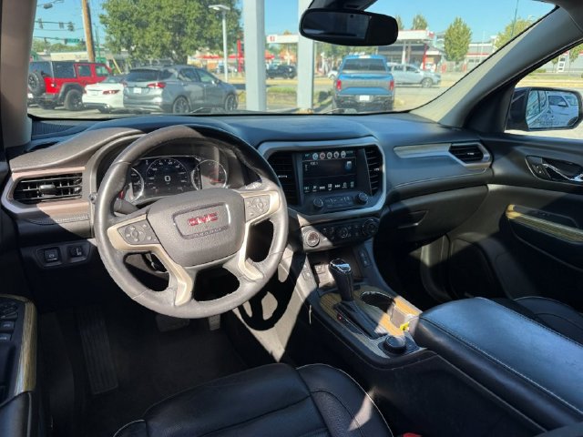 Used 2018 GMC Acadia Denali FWD image 18