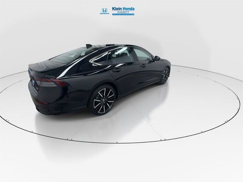 New 2026 Honda Accord Touring image 2