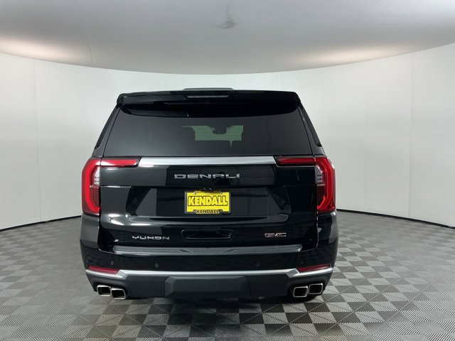 Used 2026 GMC Yukon Denali w/ Denali Reserve Package AWD/4WD image 5