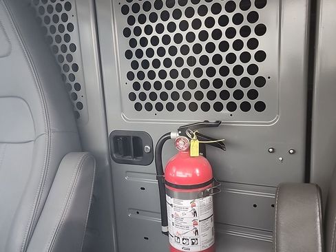 Used 2020 Chevrolet Express 2500 image 12