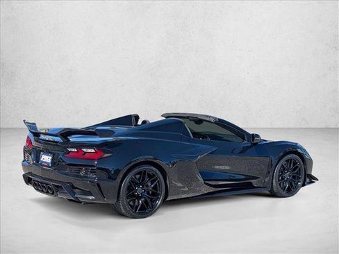 Used 2026 Chevrolet Corvette Z06 w/ Z07 Performance Package image 5
