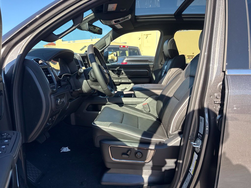 New 2027 RAM 1500 Limited AWD/4WD image 17