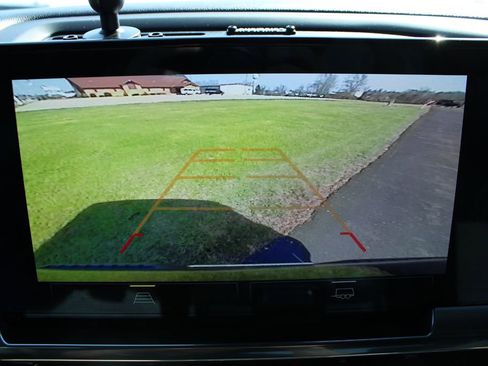 Used 2025 Chevrolet Silverado 1500 LT image 33