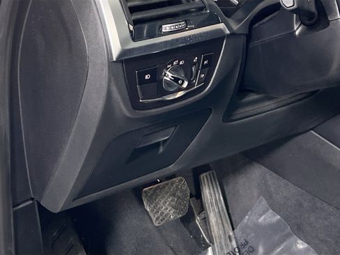 Used 2019 BMW X3 xDrive30i w/ Driving Assistance Package image 10