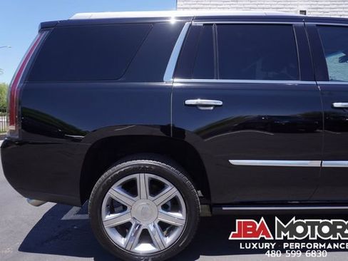 Used 2018 Cadillac Escalade Premium Luxury AWD/4WD image 71