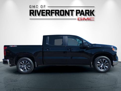 Used 2023 Chevrolet Silverado 1500 LT w/ All Star Edition Plus AWD/4WD image 2