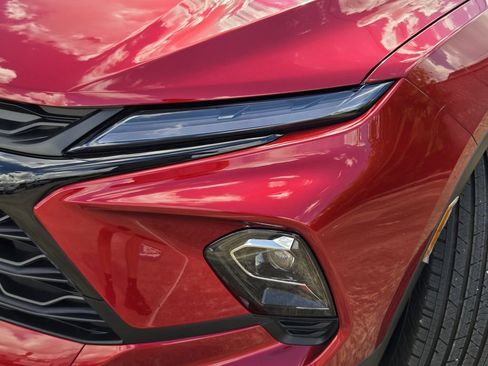 New 2026 Chevrolet Blazer LT w/ Midnight/Sport Edition FWD image 11