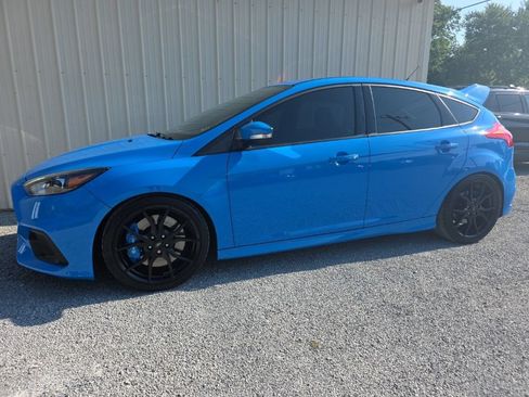 Used 2017 Ford Focus RS AWD/4WD image 13
