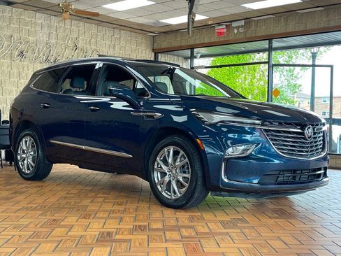 Used 2023 Buick Enclave Premium w/ Experience Buick Package AWD/4WD image 8