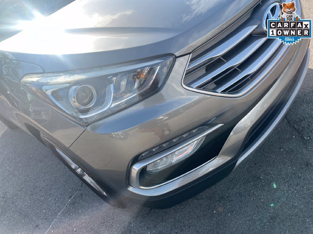 Used 2017 Hyundai Santa Fe Sport FWD image 42