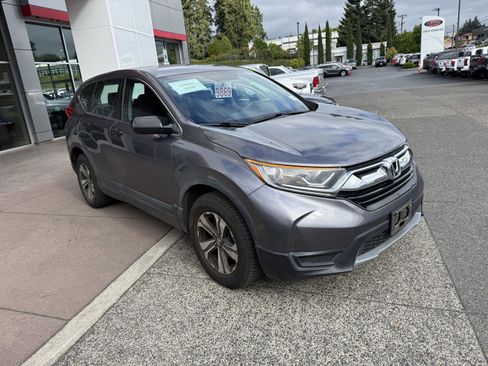Used 2019 Honda CR-V LX image 7