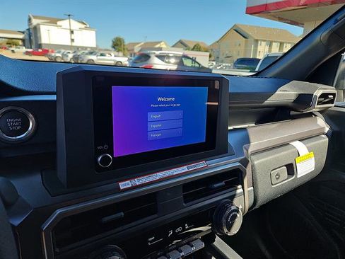 New 2026 Toyota 4Runner SR5 image 13