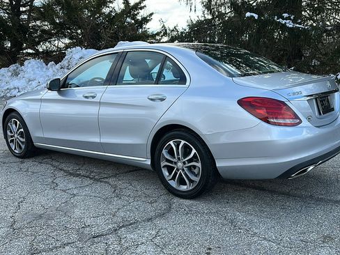 Used 2016 Mercedes-Benz C 300 4MATIC Sedan image 7