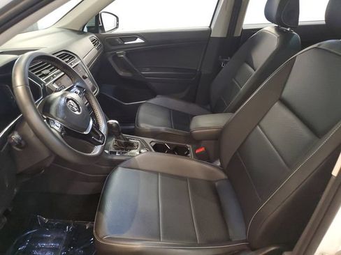 Used 2021 Volkswagen Tiguan SEL AWD/4WD image 10
