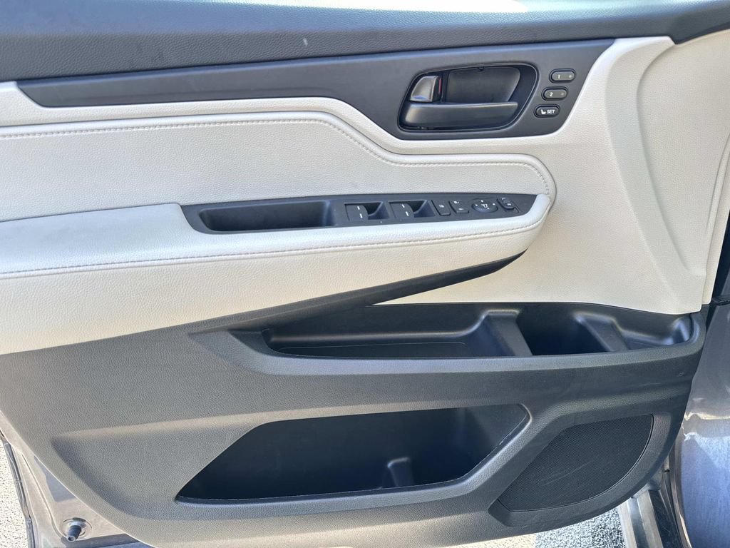 Used 2025 Honda Odyssey EX-L image 30
