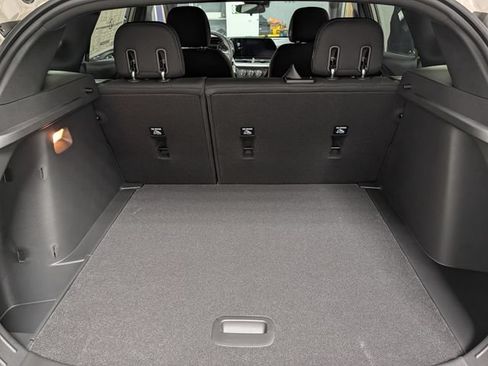New 2026 Chevrolet Trax RS w/ Sunroof Package FWD image 14