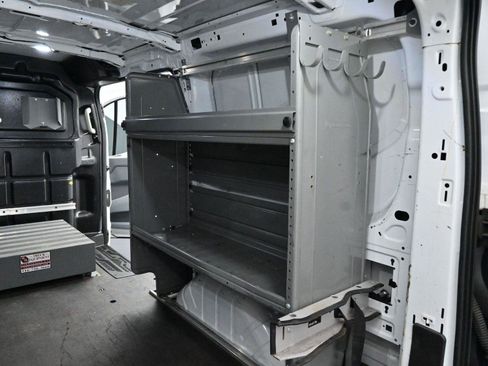 Used 2019 Ford Transit 250 130 Low Roof RWD image 10