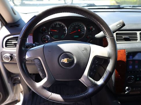 Used 2013 Chevrolet Tahoe LT AWD/4WD image 13