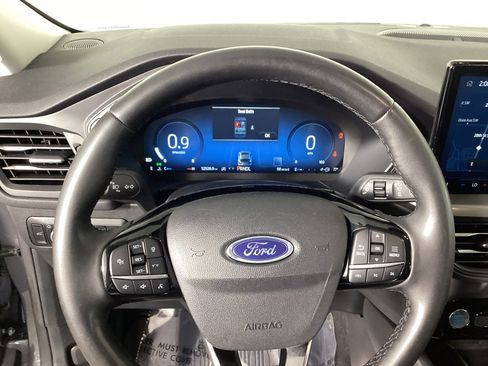 Used 2023 Ford Escape Active w/ Tech Pack #2 AWD/4WD image 23