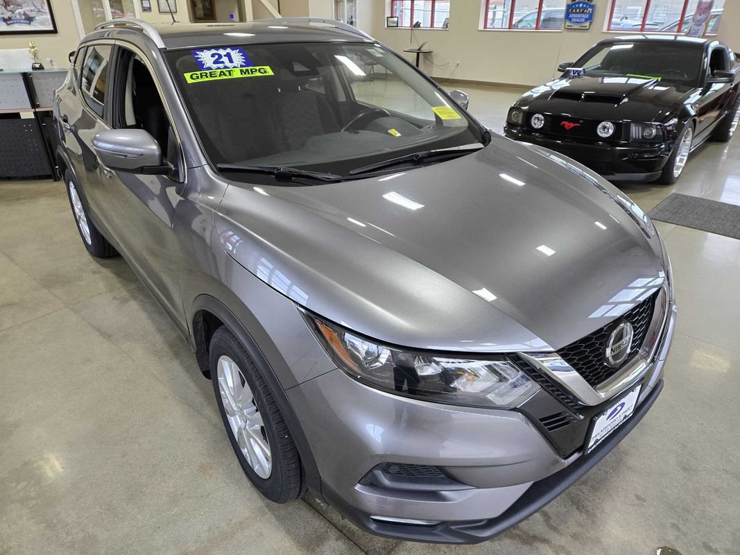 Used 2021 Nissan Rogue Sport SV AWD/4WD image 9