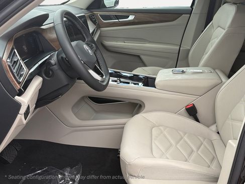 New 2026 Volkswagen Atlas SE FWD image 22