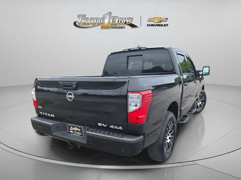 Used 2024 Nissan Titan SV w/ SV Convenience Package AWD/4WD image 8