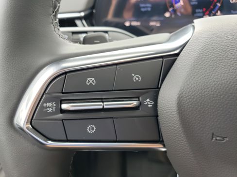 New 2026 Chevrolet Suburban Z71 w/ Comfort Package AWD/4WD image 17