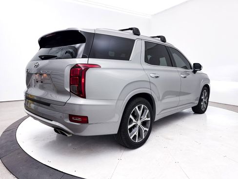 Used 2022 Hyundai Palisade Limited w/ Cargo Package image 16