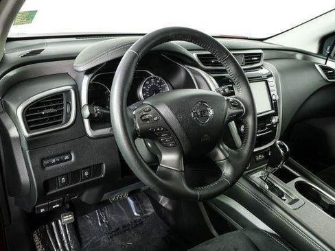 Used 2020 Nissan Murano SV FWD image 3