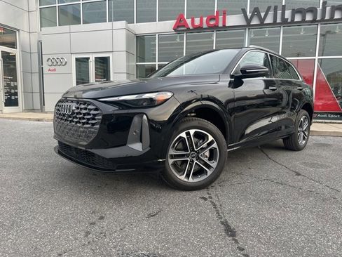 New 2025 Audi Q5 Premium image 1