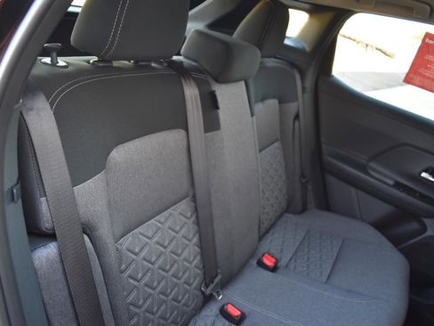 Certified 2025 Nissan Kicks SV image 36