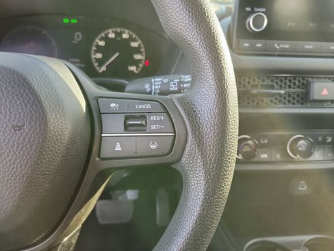 Used 2024 Honda HR-V LX image 23