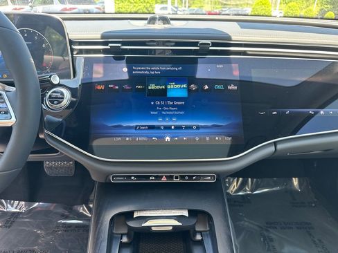 New 2026 Mercedes-Benz E 350 4MATIC Sedan image 30