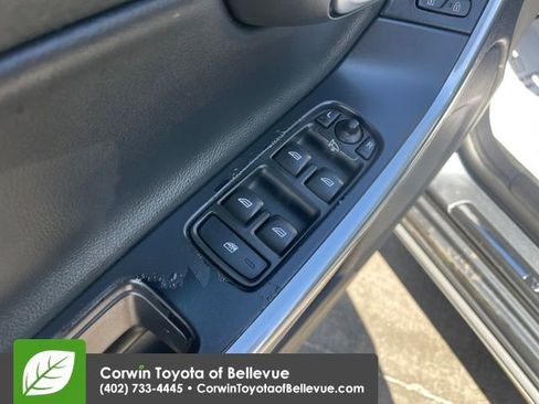 Used 2016 Volvo S60 T5 Cross Country Platinum image 11