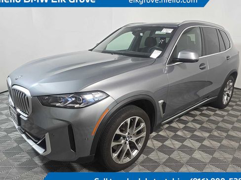 Used 2024 BMW X5 xDrive40i w/ Premium Package AWD/4WD image 1
