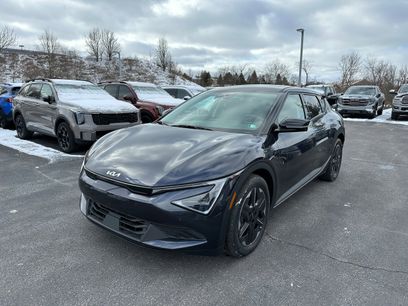 New 2025 Kia EV6 Light