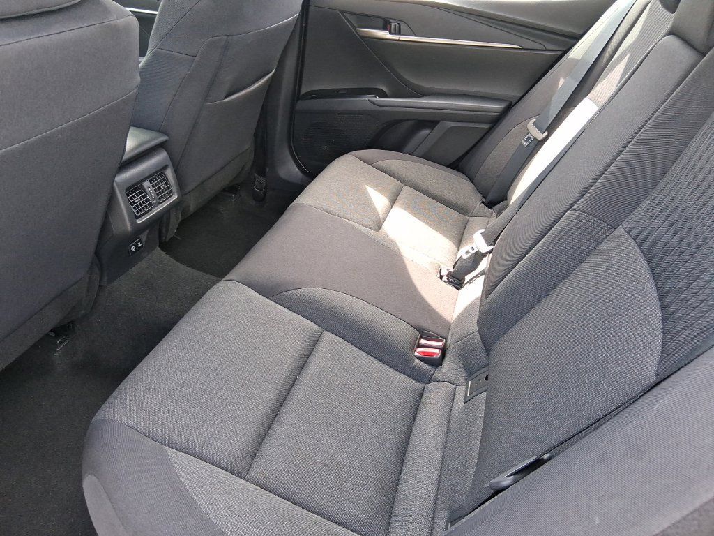 Used 2025 Toyota Camry LE FWD image 13