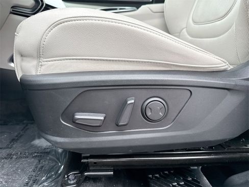 Used 2023 Hyundai Tucson Limited image 14