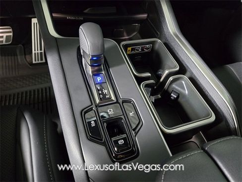 New 2026 Lexus TX 500h AWD image 20