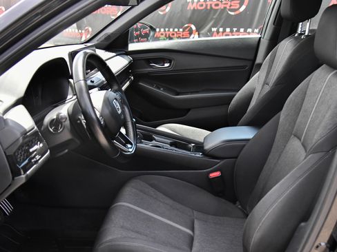 Used 2024 Honda Accord Sport image 17